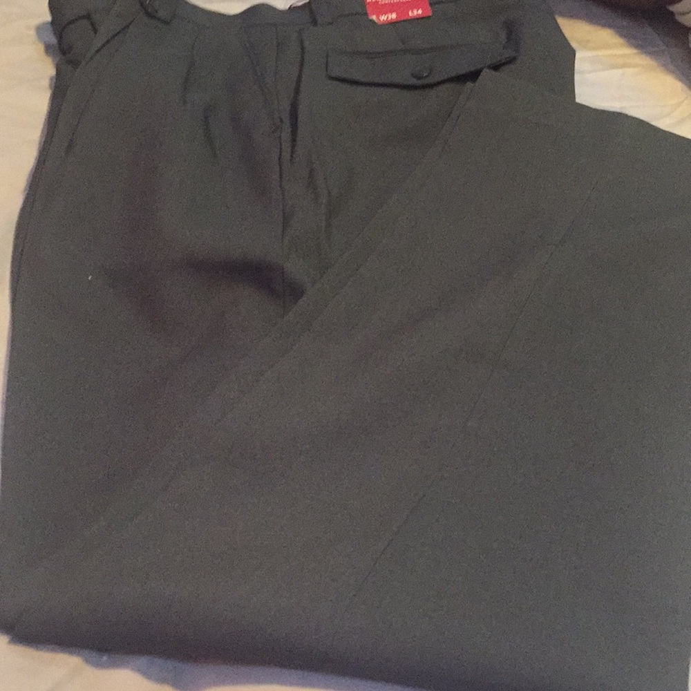 Men’s dress pants - Picture 2 of 2
